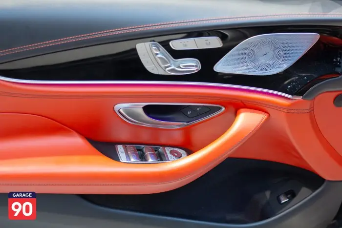 Mercedes-Benz GT43 2022 - صورة 17