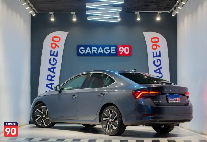 Skoda A8 2022 - صورة 6