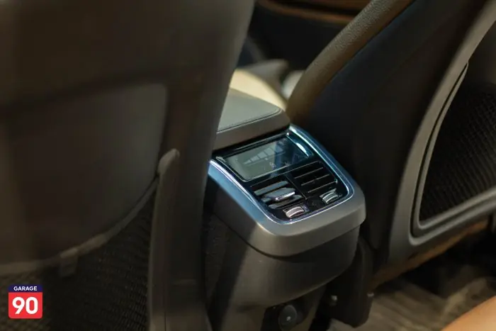 Volvo Xc90 Hl Wakeel 2021 - صورة 16