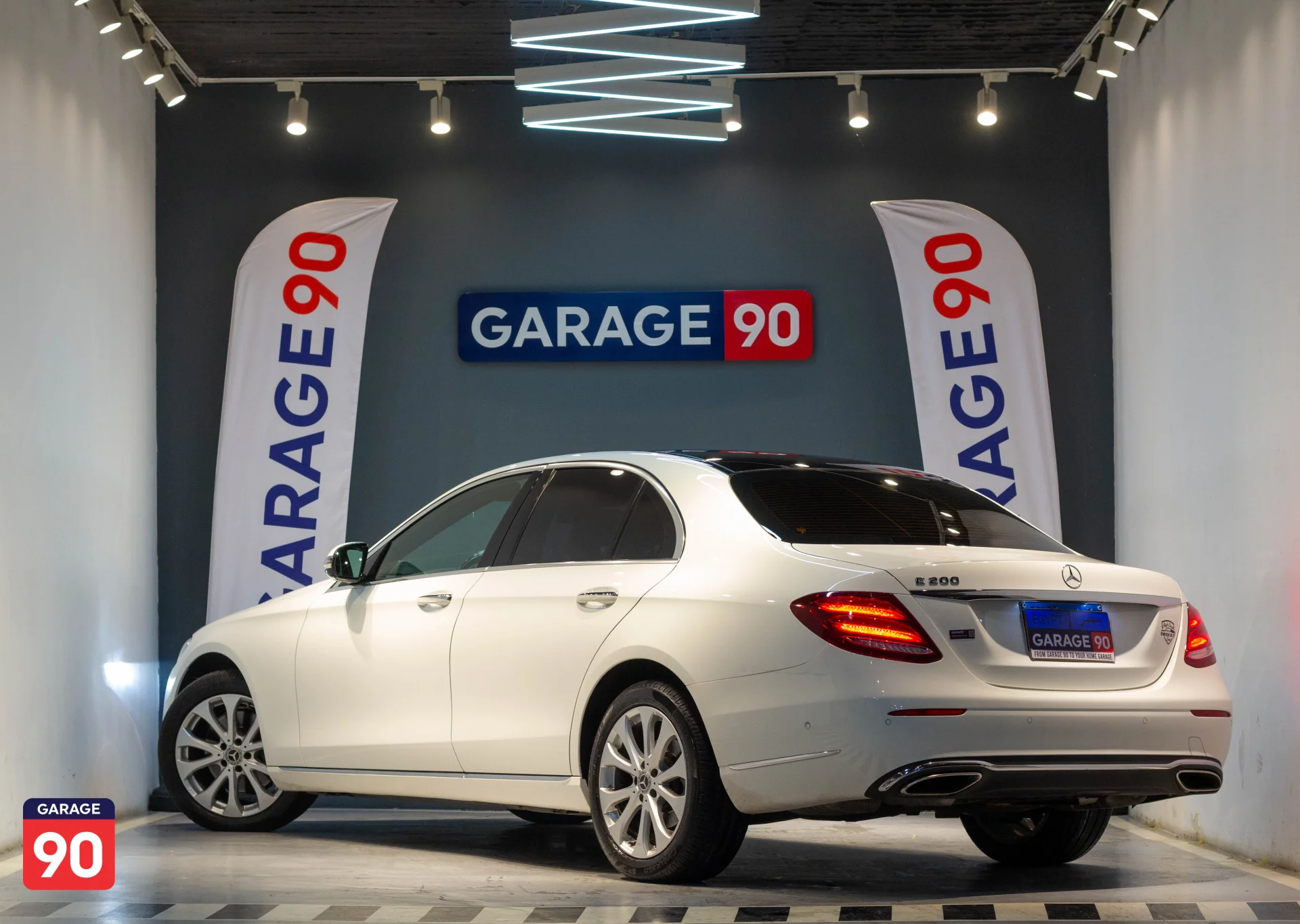 Mercedes E200 Exclusive Wakeel 2020 - صورة 5