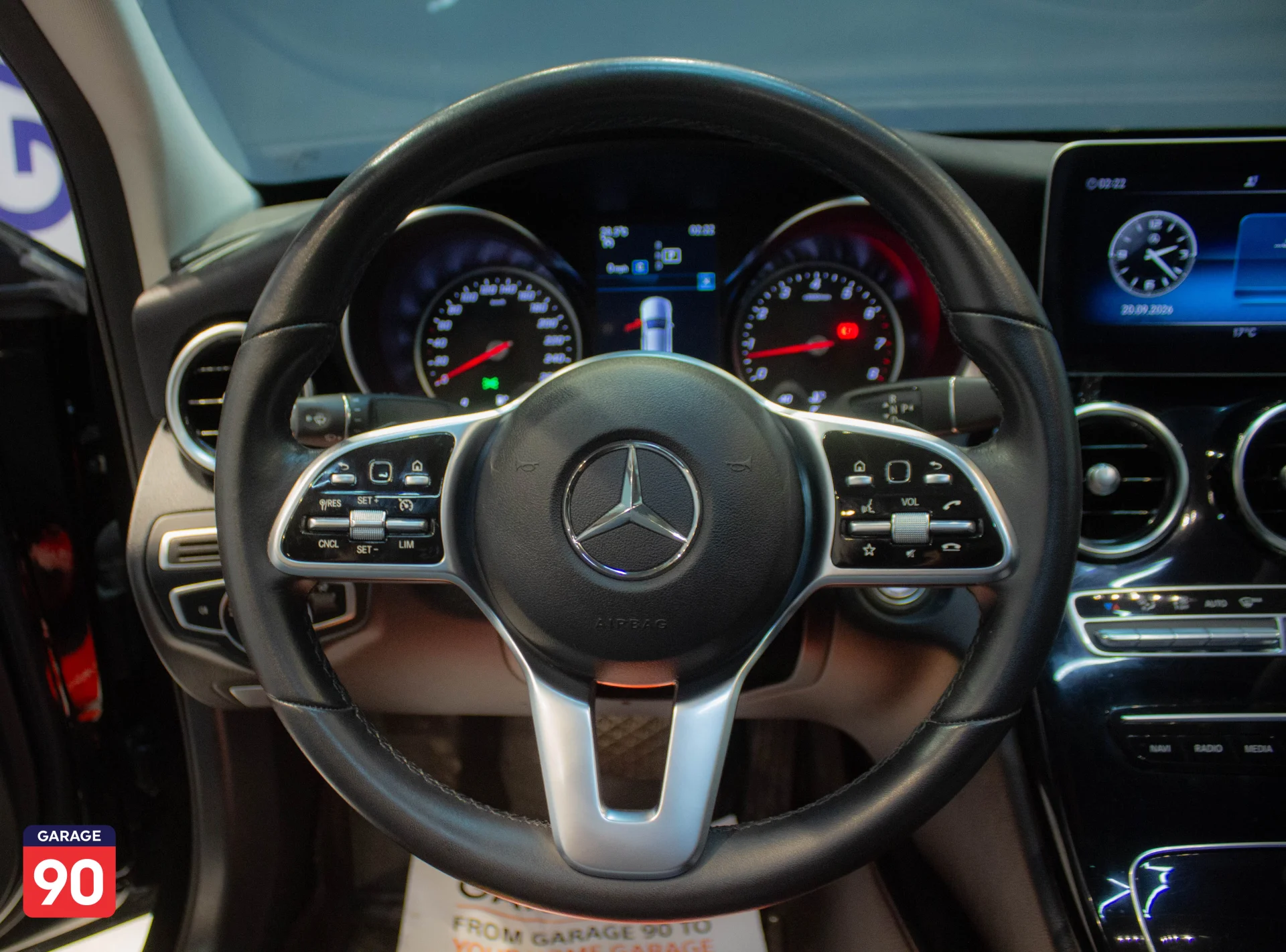 Mercedes C180 Avenguard Plus Wakeel 2019 - صورة 13