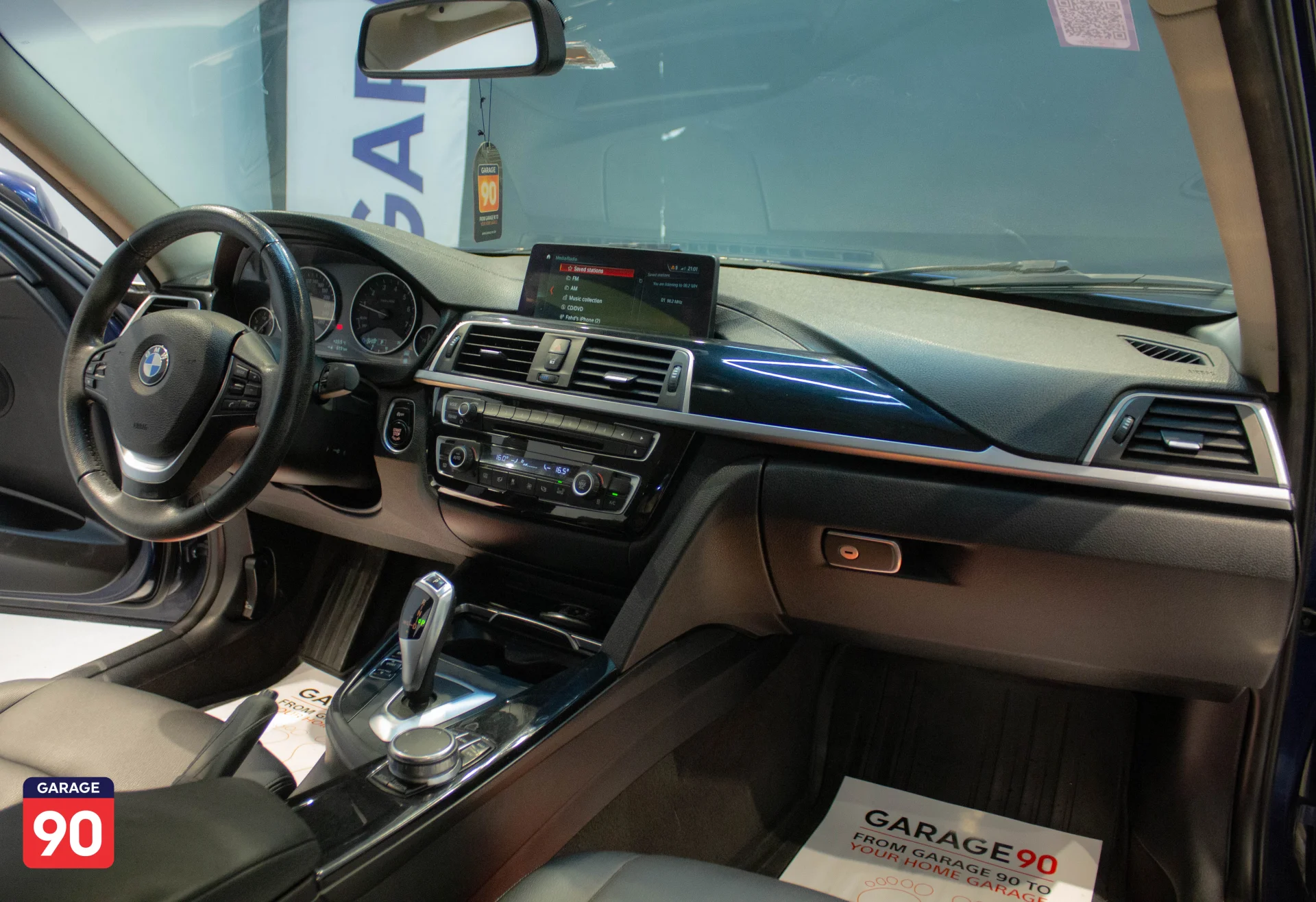 Bmw 318i Luxury Wakeel 2018 - صورة 11