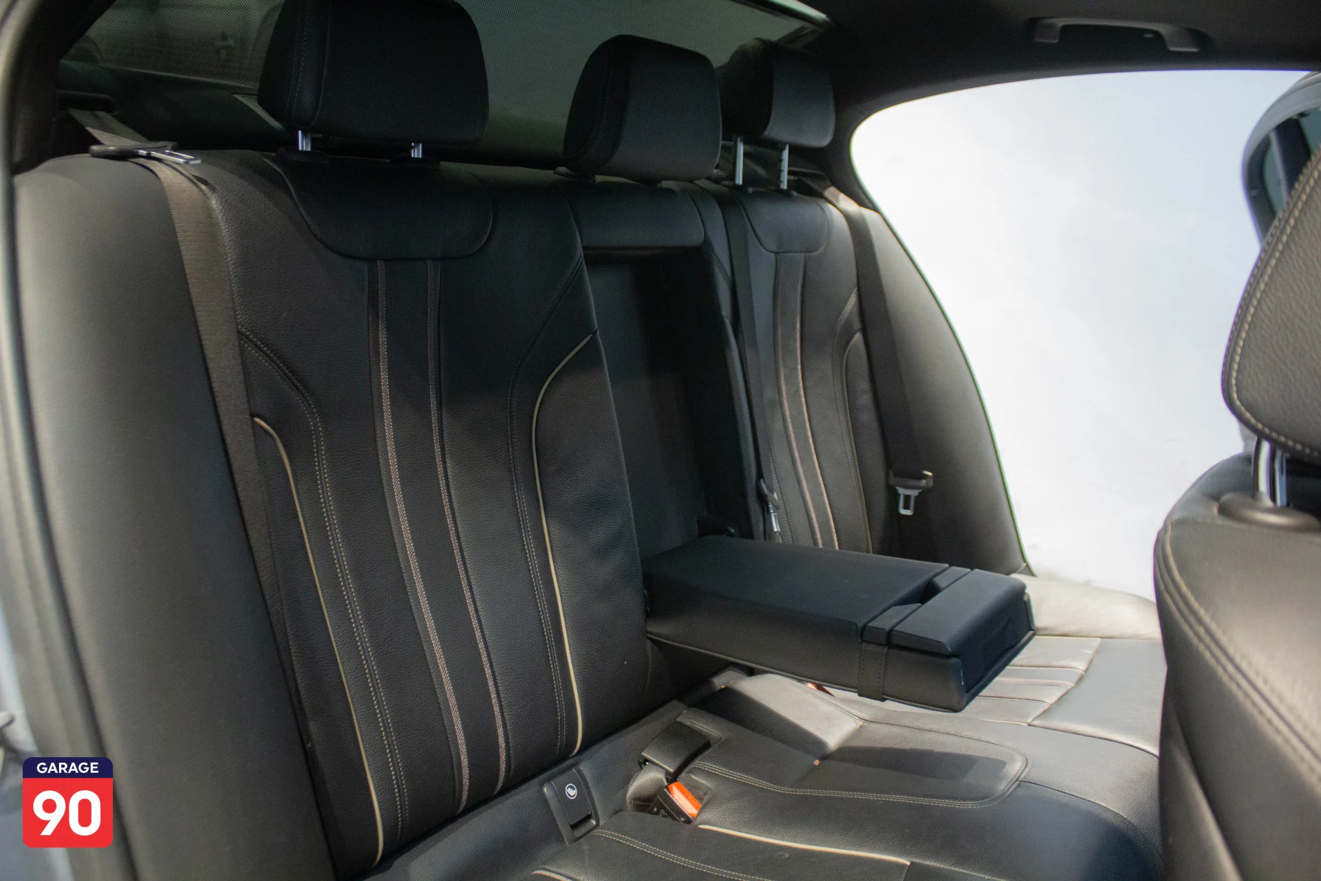 Bmw 520i Luxury Wakeel 2021 - صورة 20