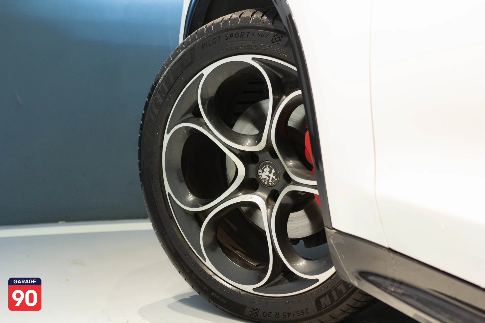 Alfa Romeo Stelvio Veloce Wakeel 2024 - صورة 10