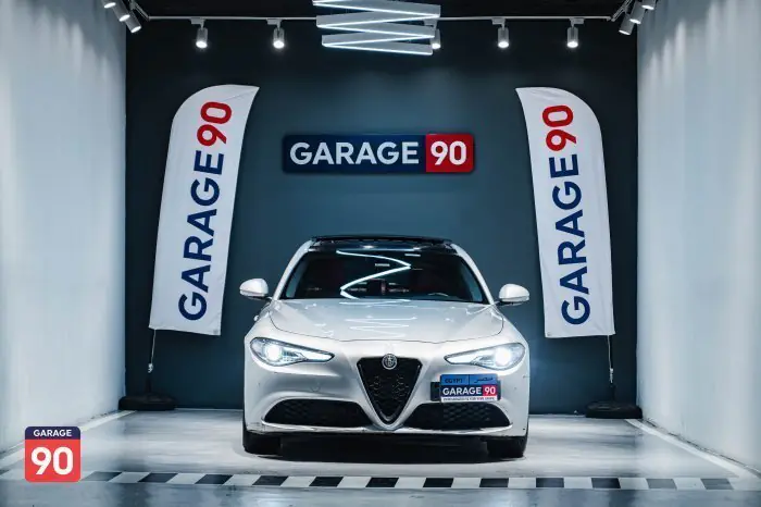 Alfa Romeo Giulia 2021 - صورة 2