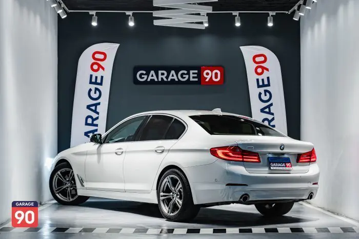 bmw 520i 2019 - صورة 7