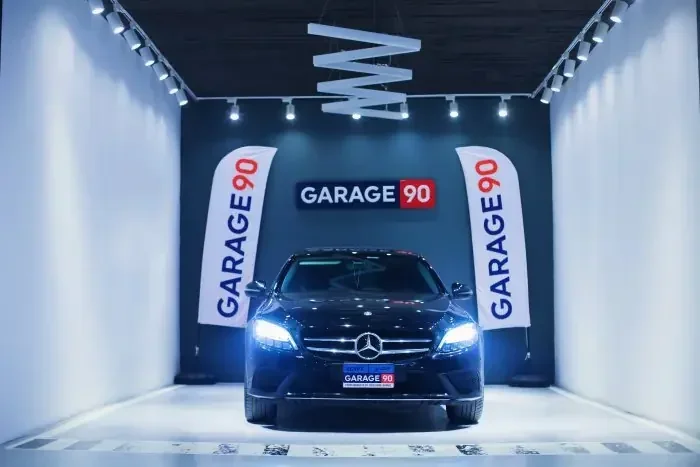 Mercedes-Benz C180 2020 - صورة 2