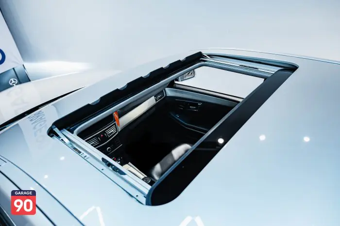 Mercedes-Benz E250 2011 - صورة 17