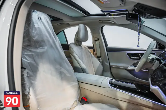 Mercedes-Benz E200 2024 - صورة 17