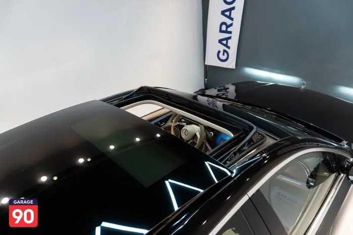 Mercedes-Benz E300 2024 - صورة 9