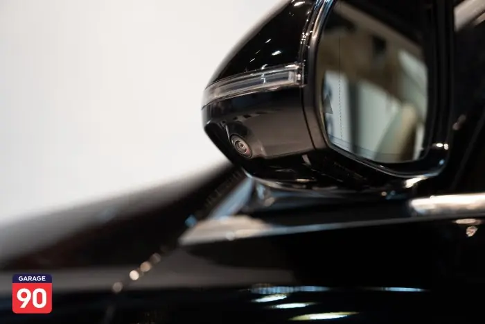 Mercedes-Benz E300 2024 - صورة 7
