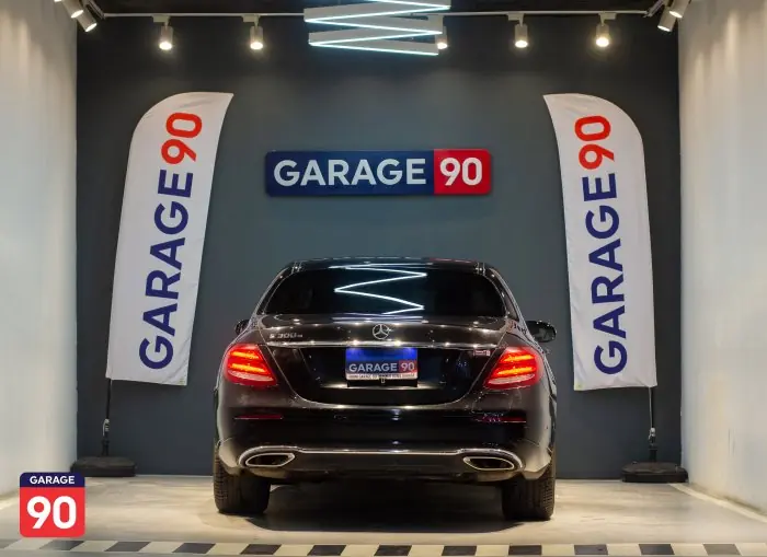Mercedes-Benz E300 2019 - صورة 4