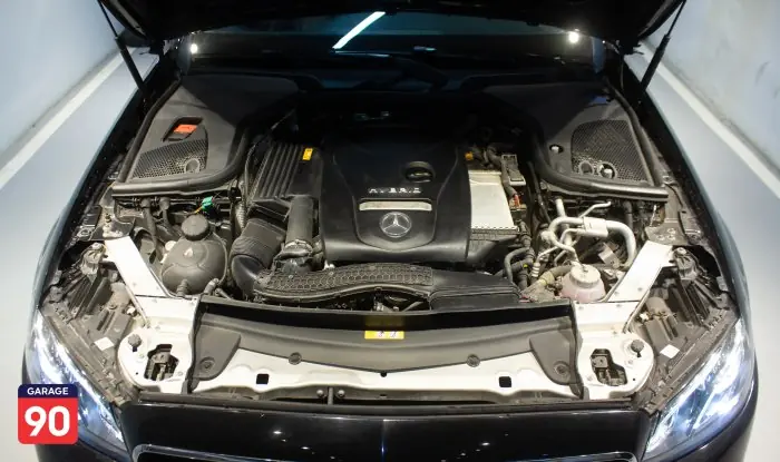 Mercedes-Benz E300 2019 - صورة 7